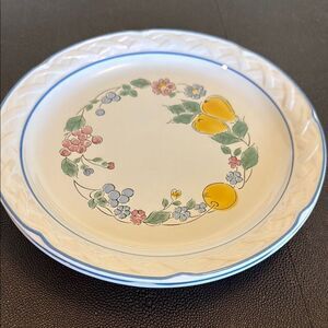 Vina Fera Elegant Yellow and Blue Dinnerware Plate